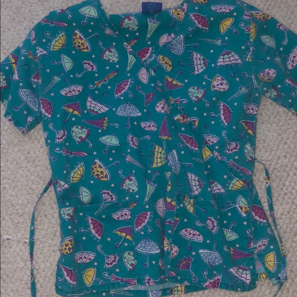 Scrub top